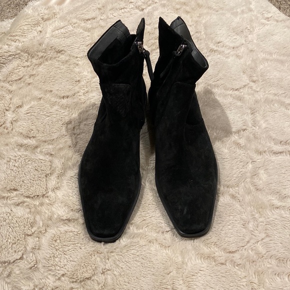 NWOT Franco Sarto Suede Bootie - Picture 1 of 11